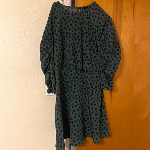h&m green polka dot dress H&M Dark Green Dress With White Polka Dots Size 8 Long Sleeve Gold Accents